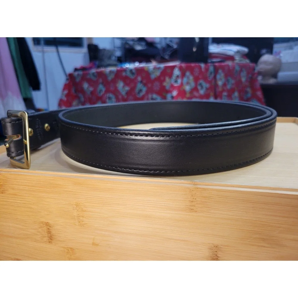 Forest Hill Black Leather Belt Mens‎ Size 48 Made in USA Brass Buckle Handcraft
